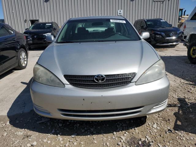 Photo 5 from auction – 2004 TOYOTA CAMRY LE with VIN 4T1BE32K14U850899