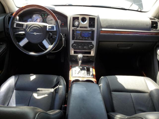 Photo 8 from auction – 2010 CHRYSLER 300 LIMITE with VIN 2C3CK3CV1AH134517