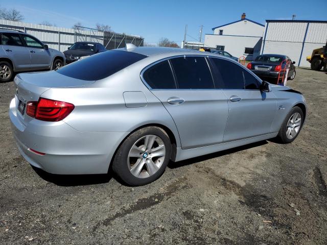 Photo 3 from auction – 2012 BMW 528 XI with VIN WBAXH5C56CDW10328