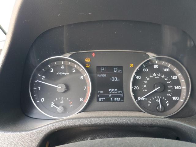 Photo 9 from auction – 2017 HYUNDAI ELANTRA SE with VIN KMHD74LF0HU408339