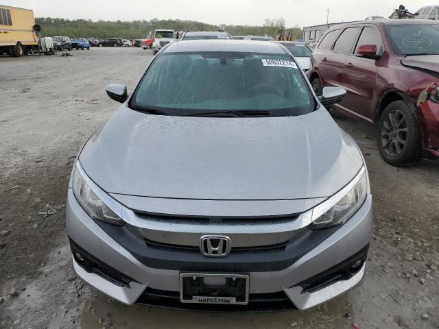 Photo 5 from auction – 2017 HONDA CIVIC LX with VIN 19XFC2F55HE071374