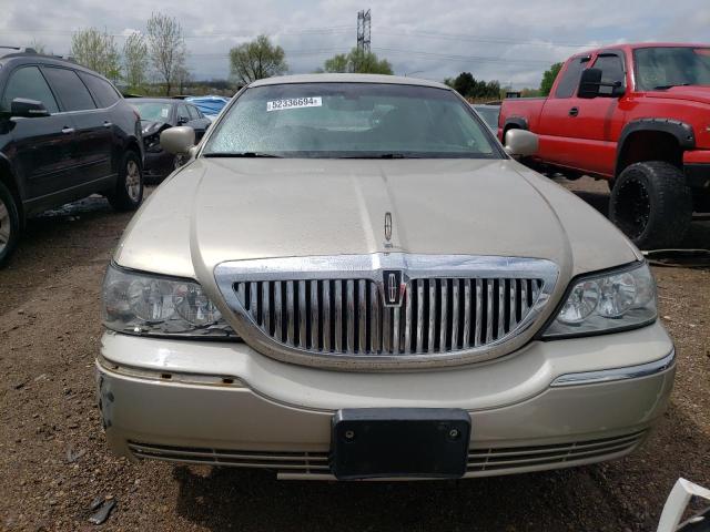 Photo 5 from auction – 2010 LINCOLN TOWN CAR S with VIN 2LNBL8CV5AX751292