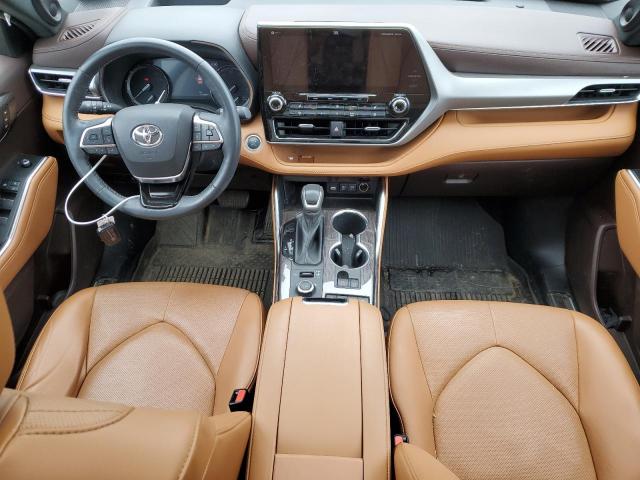 Photo 8 from auction – 2021 TOYOTA HIGHLANDER with VIN 5TDFZRBH4MS117168