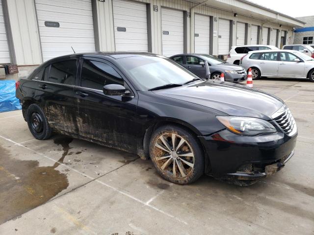Photo 4 from auction – 2013 CHRYSLER 200 LIMITE with VIN 1C3CCBCG0DN737169