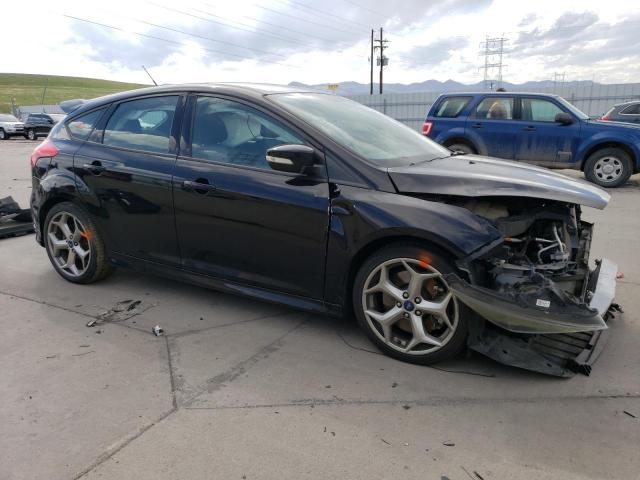 Photo 4 from auction – 2017 FORD FOCUS ST with VIN 1FADP3L96HL314244