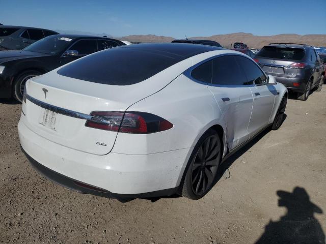 Photo 3 from auction – 2015 TESLA MODEL S 70 with VIN 5YJSA1S2XFF099513