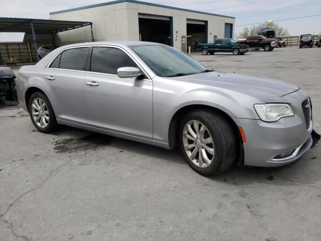 Photo 4 from auction – 2018 CHRYSLER 300 LIMITE with VIN 2C3CCAKG8JH226695