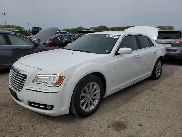 CHRYSLER 300 2013 с VIN 2C3CCAAG5DH672311 - Фото с аукциона