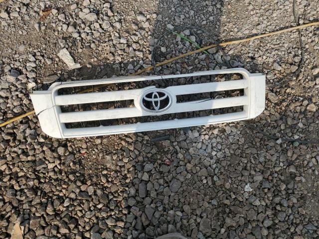 Photo 13 from auction – 2005 TOYOTA HIGHLANDER with VIN JTEDP21A750063129