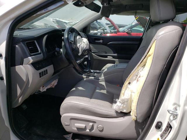 Photo 7 from auction – 2017 TOYOTA HIGHLANDER with VIN 5TDDZRFH5HS471384