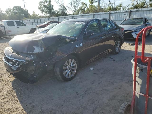 Photo 1 from auction – 2018 KIA OPTIMA LX with VIN 5XXGT4L38JG268099