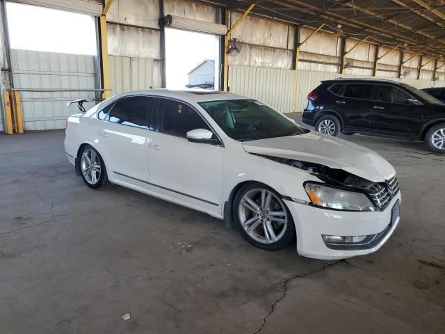 Photo 4 from auction – 2014 VOLKSWAGEN PASSAT SEL with VIN 1VWCN7A32EC070991