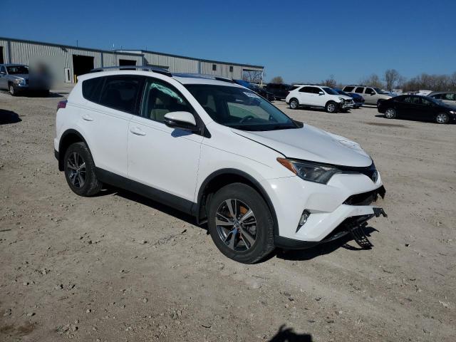 Photo 4 from auction – 2016 TOYOTA RAV4 XLE with VIN 2T3RFREV5GW492688