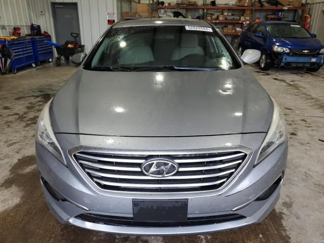 Photo 5 from auction – 2017 HYUNDAI SONATA SE with VIN 5NPE24AF2HH440178