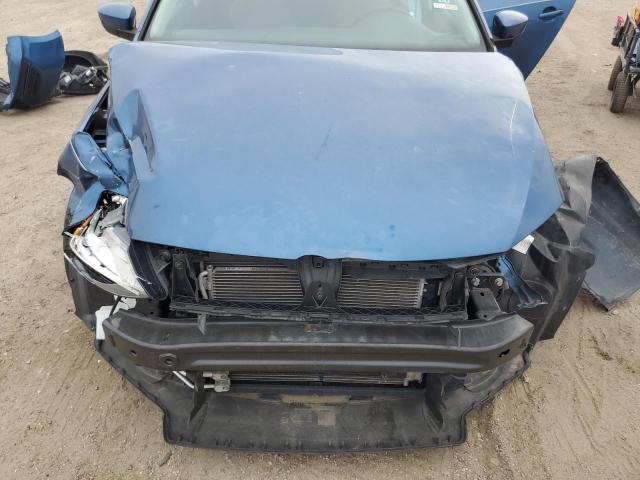Photo 11 from auction – 2017 VOLKSWAGEN JETTA S with VIN 3VW2B7AJ3HM382968