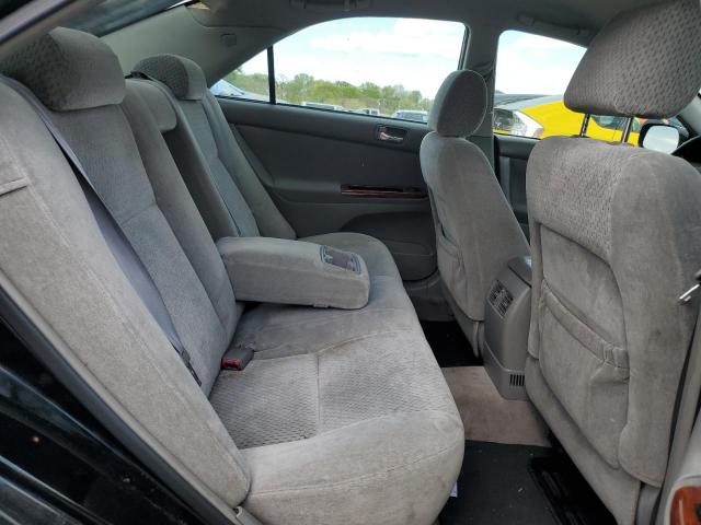Photo 10 from auction – 2004 TOYOTA CAMRY LE with VIN 4T1BE30K34U273148