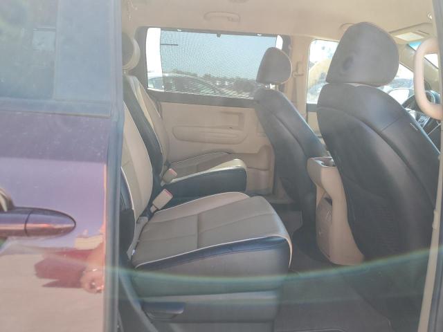Photo 11 from auction – 2017 KIA SEDONA LX with VIN KNDMB5C16H6330876