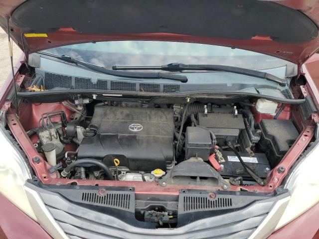 Photo 12 from auction – 2011 TOYOTA SIENNA XLE with VIN 5TDYK3DC0BS076790