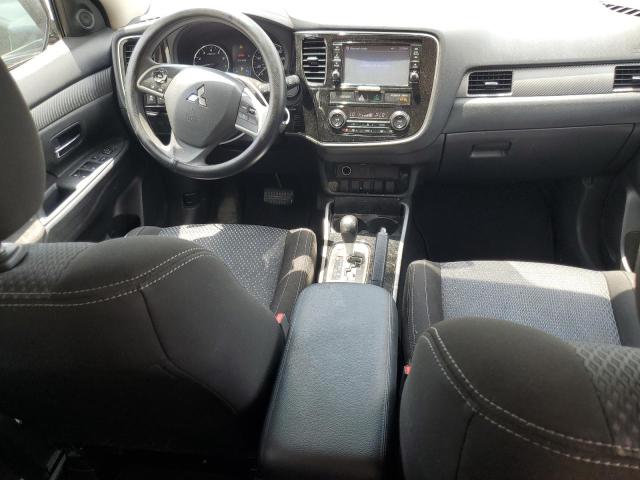 Photo 8 from auction – 2018 MITSUBISHI OUTLANDER with VIN JA4AD2A35JJ001728