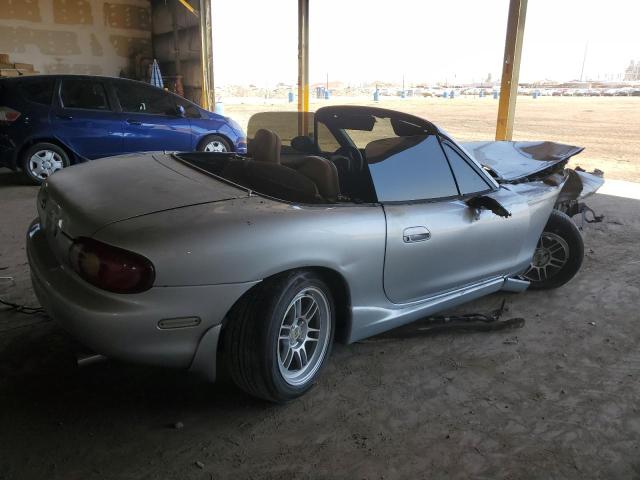 Photo 3 from auction – 1999 MAZDA MX-5 MIATA with VIN JM1NB3536X0126006