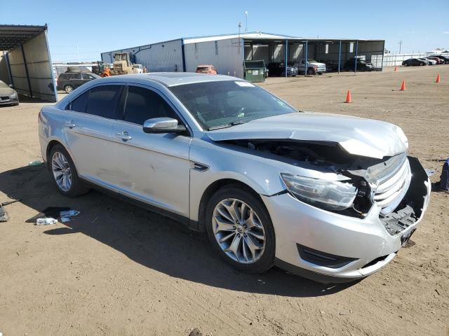 Foto 4 de la subasta – 2013 FORD TAURUS LIM con VIN 1FAHP2F8XDG217470