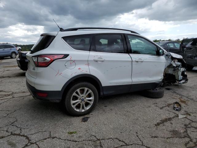 Photo 3 from auction – 2018 FORD ESCAPE SE with VIN 1FMCU0GD2JUD25975