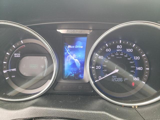 Photo 9 from auction – 2012 HYUNDAI SONATA HYB with VIN KMHEC4A46CA043886