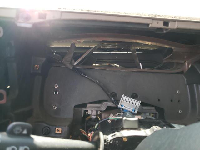 Foto 9 de la subasta – 2003 CHEVROLET SILVERADO con VIN 2GCEK19T031150296