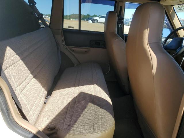 Photo 11 from auction – 2000 JEEP CHEROKEE S with VIN 1J4FF48S4YL181839
