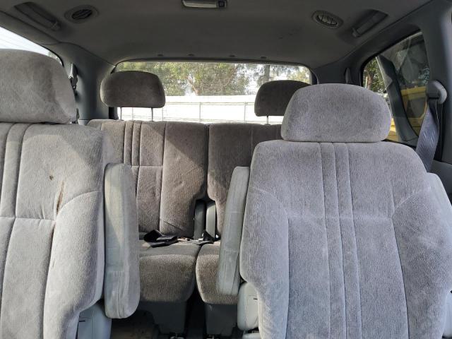 Photo 10 from auction – 1998 TOYOTA SIENNA LE with VIN 4T3ZF13C4WU004705