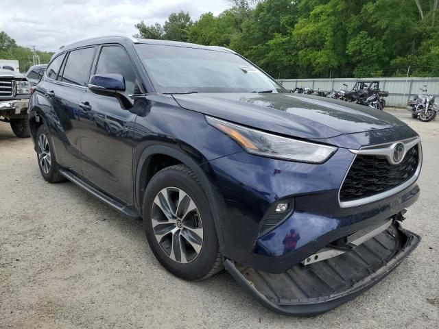 Photo 4 from auction – 2021 TOYOTA HIGHLANDER with VIN 5TDGZRAH3MS521875