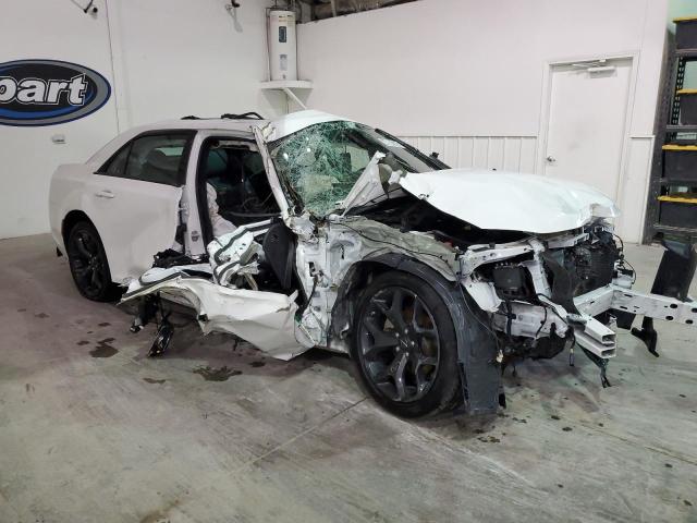 Photo 4 from auction – 2022 CHRYSLER 300 S with VIN 2C3CCABG6NH178913