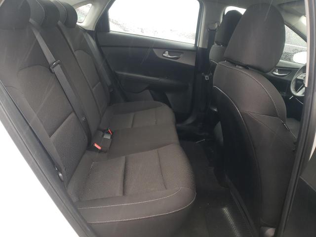 Photo 10 from auction – 2019 KIA FORTE FE with VIN 3KPF24AD8KE078596