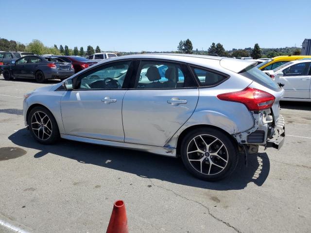 Фото 2 с аукциона – 2015 FORD FOCUS SE с VIN 1FADP3K20FL315102
