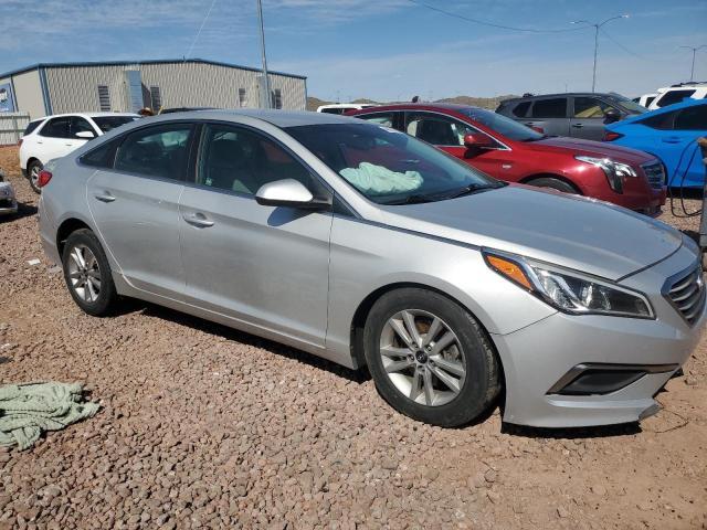 Photo 4 from auction – 2016 HYUNDAI SONATA SE with VIN 5NPE24AF3GH329377