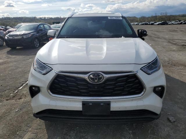 Photo 5 from auction – 2021 TOYOTA HIGHLANDER with VIN 5TDDZRBH5MS122063
