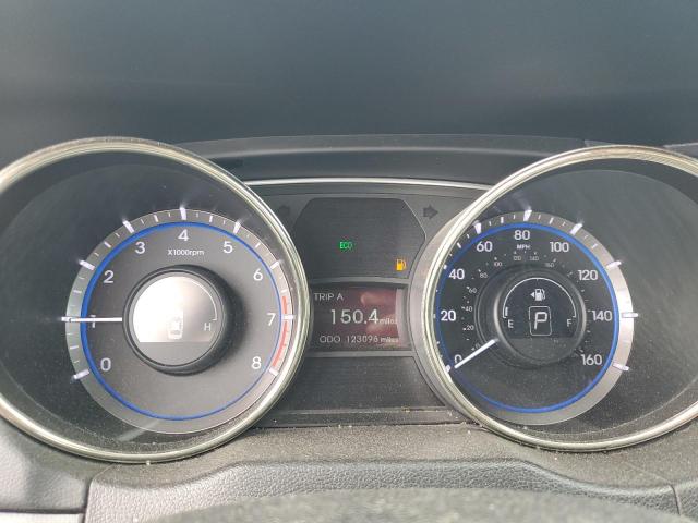 Photo 9 from auction – 2012 HYUNDAI SONATA with VIN 5NPEB4AC2CH447906