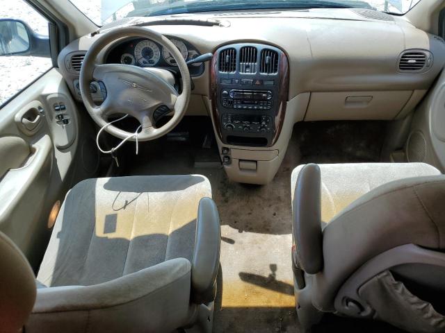 Photo 8 from auction – 2002 CHRYSLER TOWN & COU with VIN 2C4GP54332R594300