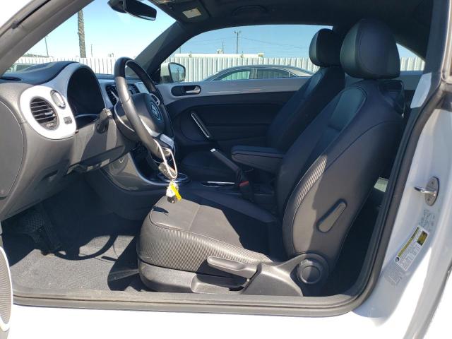 Photo 7 from auction – 2017 VOLKSWAGEN BEETLE SE with VIN 3VWJ17AT3HM624867