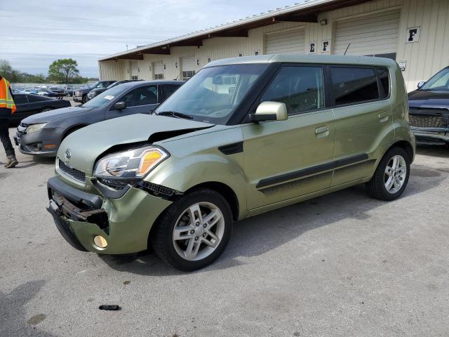 KIA SOUL + 2010 with VIN KNDJT2A25A7061702 - Photo from auction