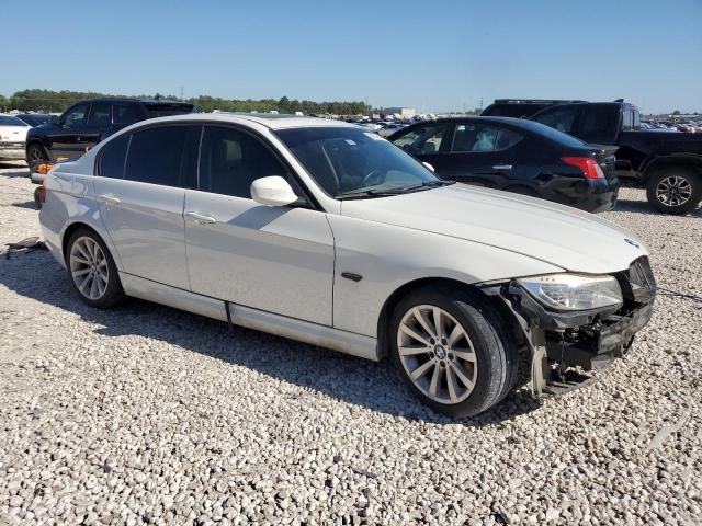 Photo 4 from auction – 2011 BMW 328 I with VIN WBAPH7C50BE679049