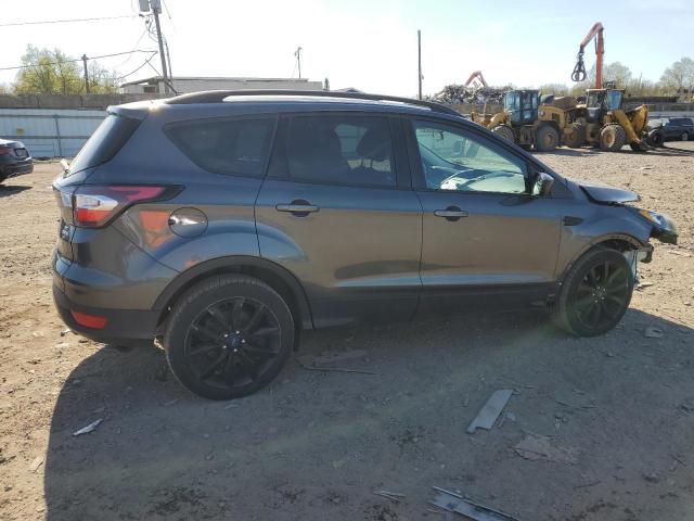 Photo 3 from auction – 2017 FORD ESCAPE SE with VIN 1FMCU9GD3HUC16875