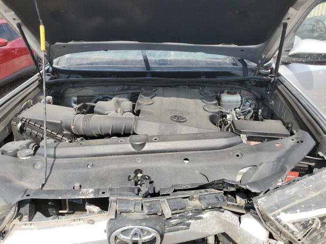 Photo 11 from auction – 2016 TOYOTA 4RUNNER SR with VIN JTEBU5JR4G5282739