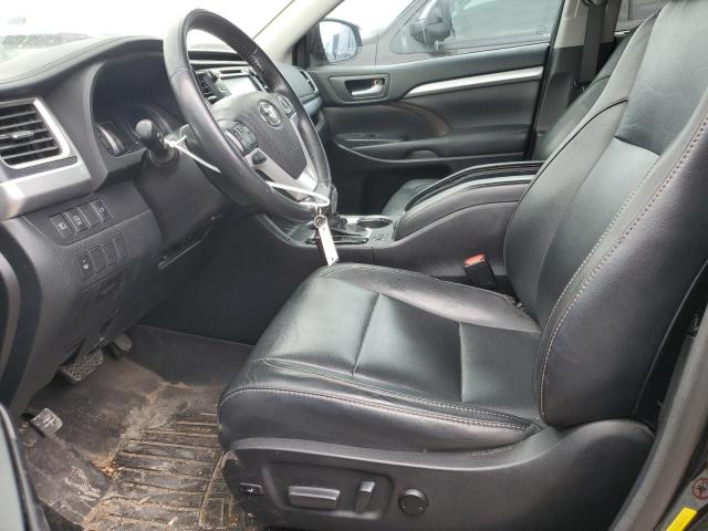 Photo 7 from auction – 2017 TOYOTA HIGHLANDER with VIN 5TDJZRFH0HS481498