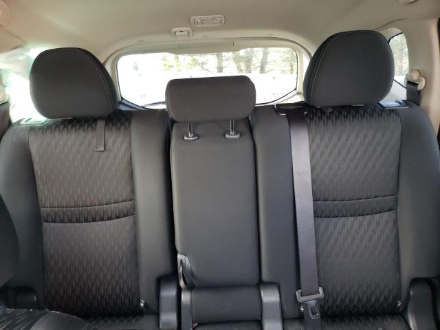 Photo 10 from auction – 2018 NISSAN ROGUE S with VIN KNMAT2MV4JP611932