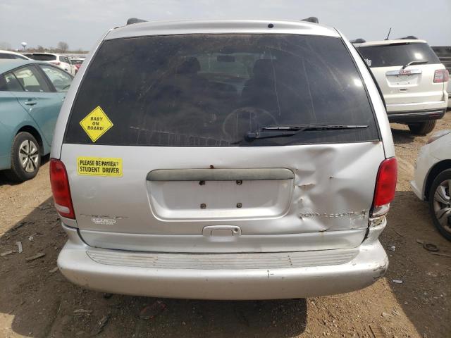 Photo 6 from auction – 2000 CHRYSLER TOWN & COU with VIN 1C4GP54G8YB722489