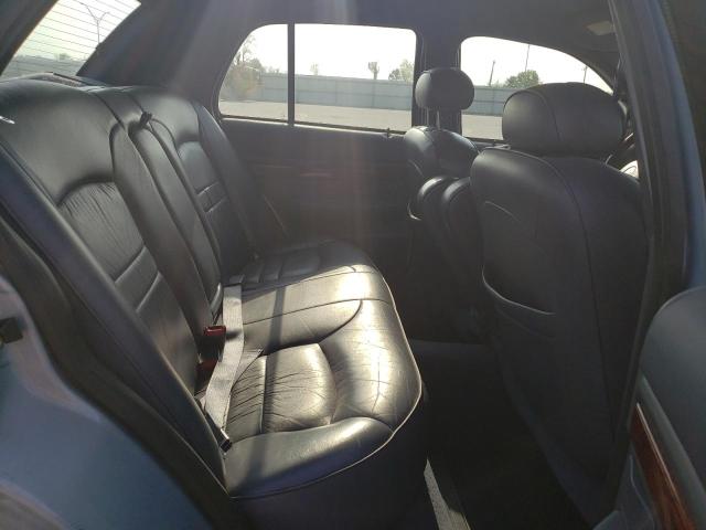 Photo 10 from auction – 2002 MERCURY GRAND MARQ with VIN 2MEFM75W02X643956