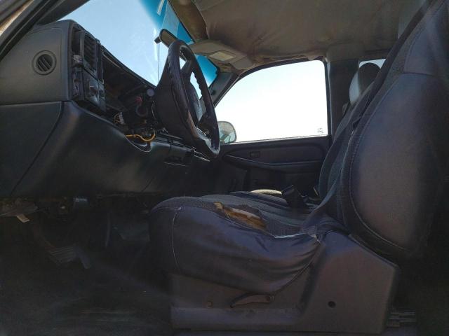 Photo 7 from auction – 2001 CHEVROLET SILVERADO with VIN 2GCEC19VX11172575