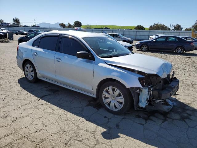 Photo 4 from auction – 2013 VOLKSWAGEN JETTA BASE with VIN 3VW2K7AJ7DM218827