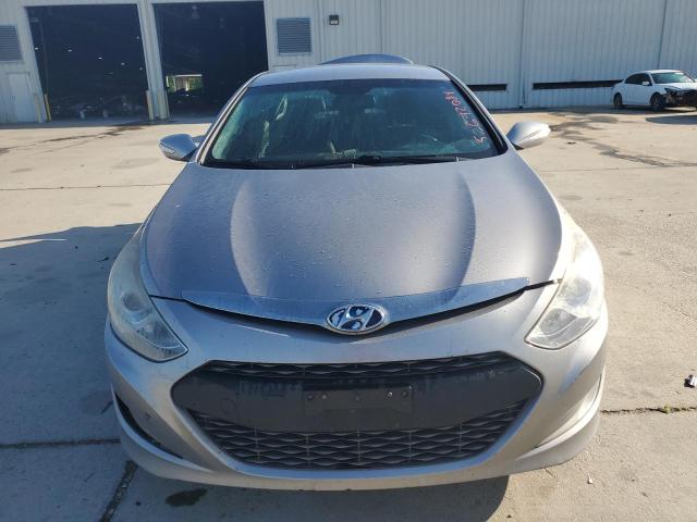 Photo 5 from auction – 2013 HYUNDAI SONATA HYB with VIN KMHEC4A43DA099463